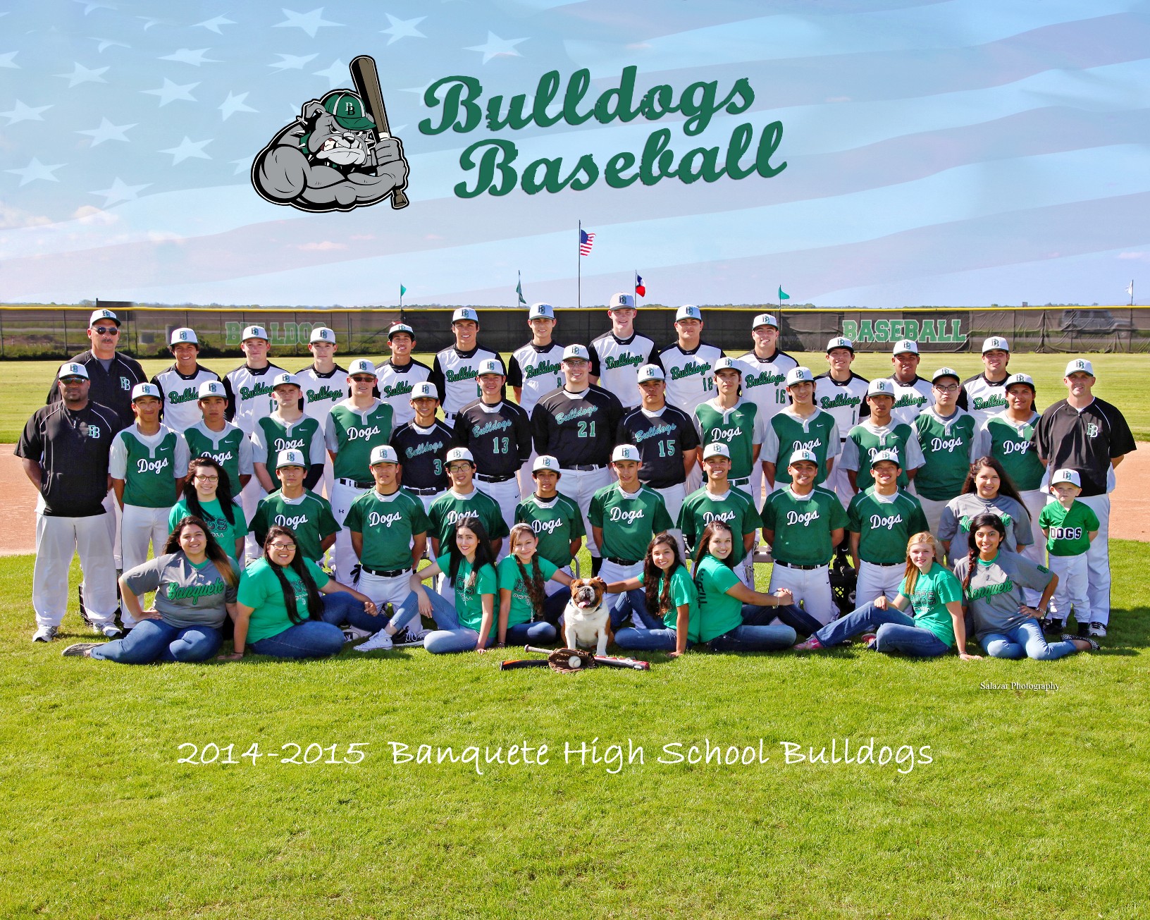 2015 Baseball team in uniform sitting on the field